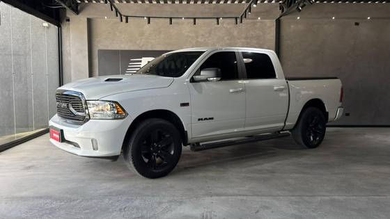 RAM 1500 5.7 V8 GASOLINA REBEL CD 4X4 AUTOMÁTICO